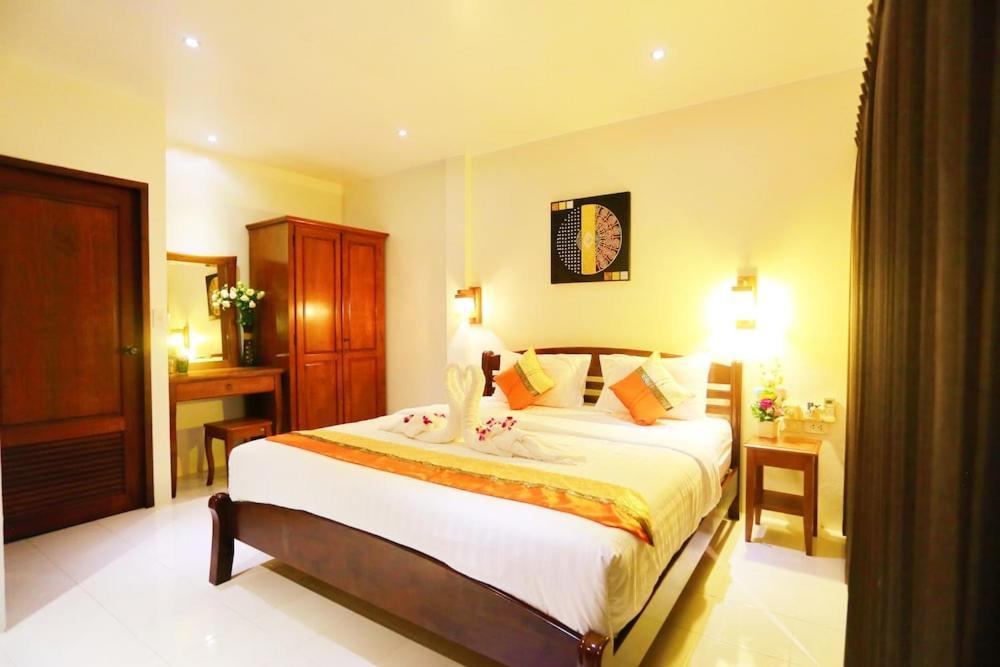 Lemon Tree Naturist Resort Naiharn Beach Phuket Buitenkant foto
