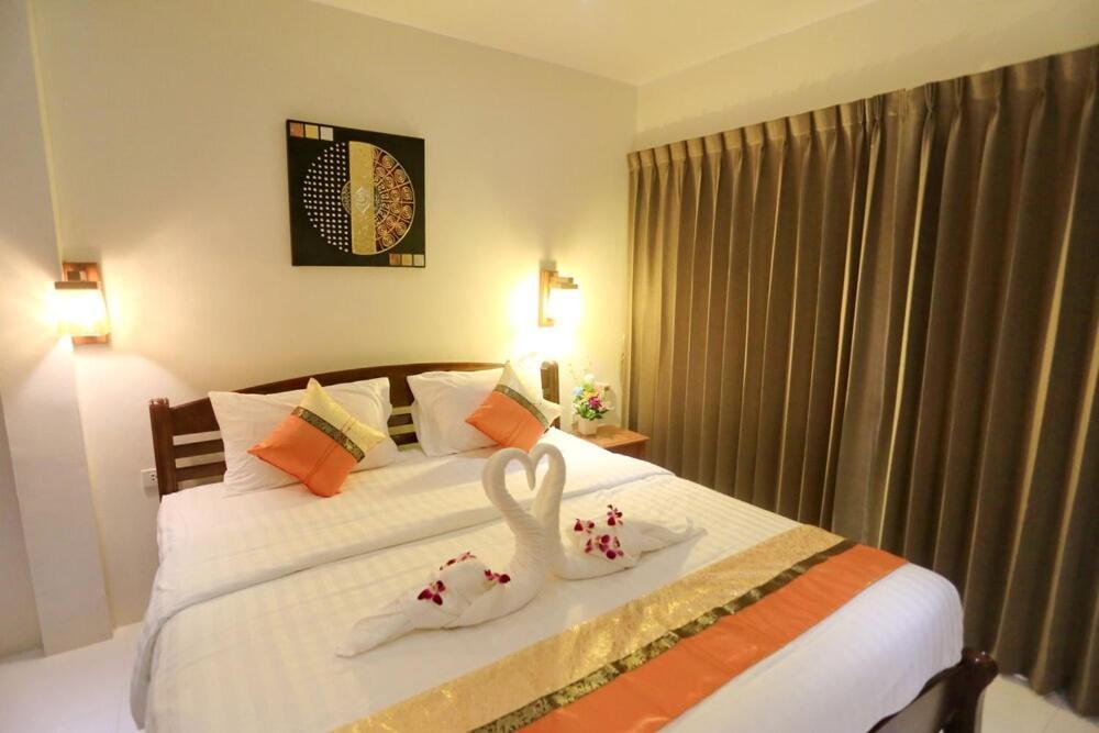 Lemon Tree Naturist Resort Naiharn Beach Phuket Buitenkant foto