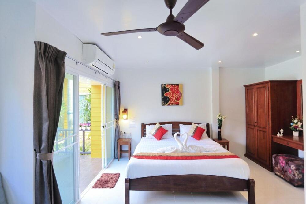 Lemon Tree Naturist Resort Naiharn Beach Phuket Buitenkant foto