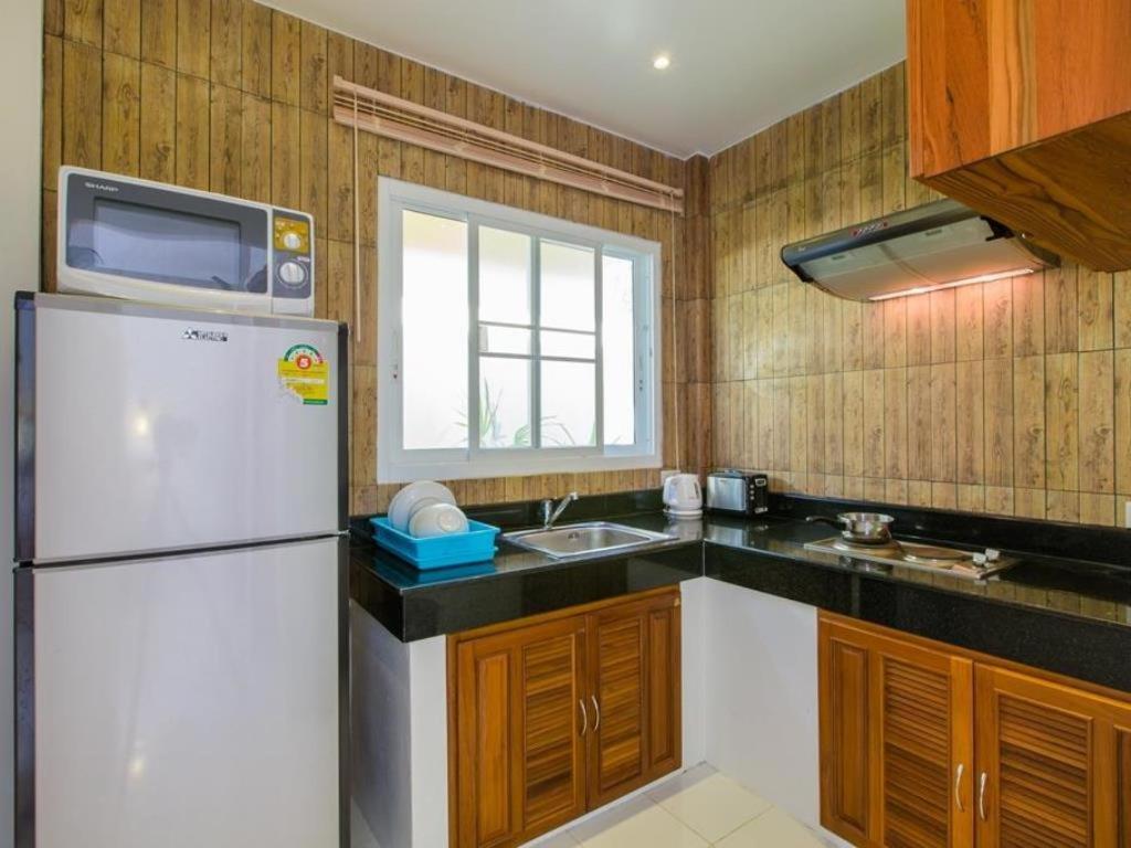 Lemon Tree Naturist Resort Naiharn Beach Phuket Buitenkant foto