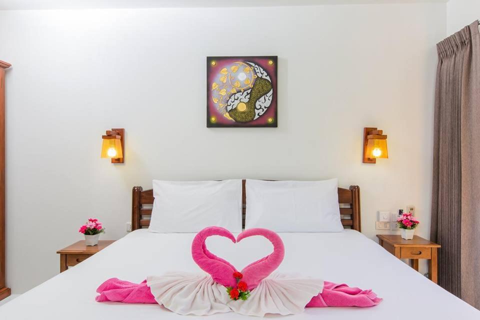 Lemon Tree Naturist Resort Naiharn Beach Phuket Buitenkant foto