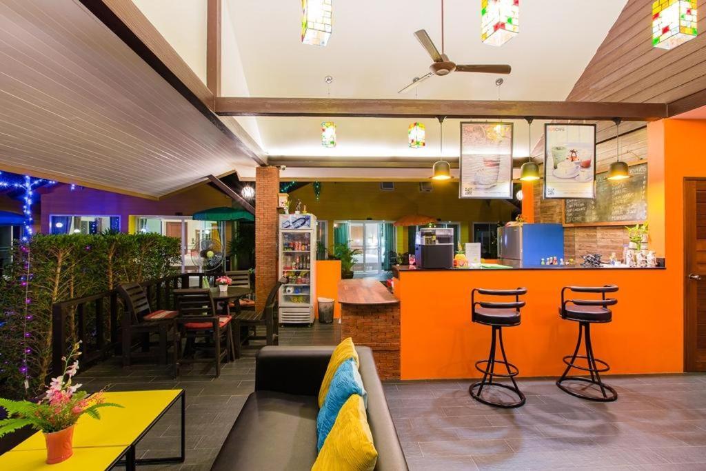 Lemon Tree Naturist Resort Naiharn Beach Phuket Buitenkant foto