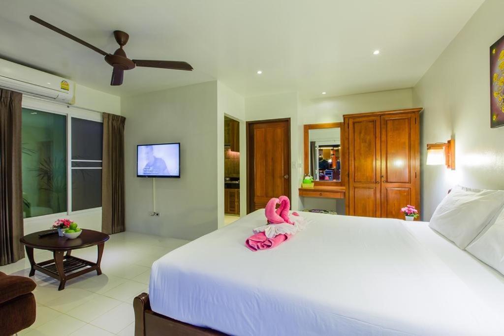 Lemon Tree Naturist Resort Naiharn Beach Phuket Buitenkant foto
