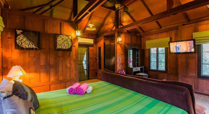 Lemon Tree Naturist Resort Naiharn Beach Phuket Buitenkant foto